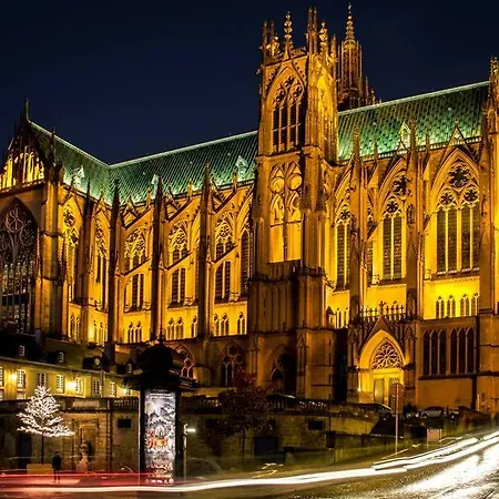 Cozy Metz